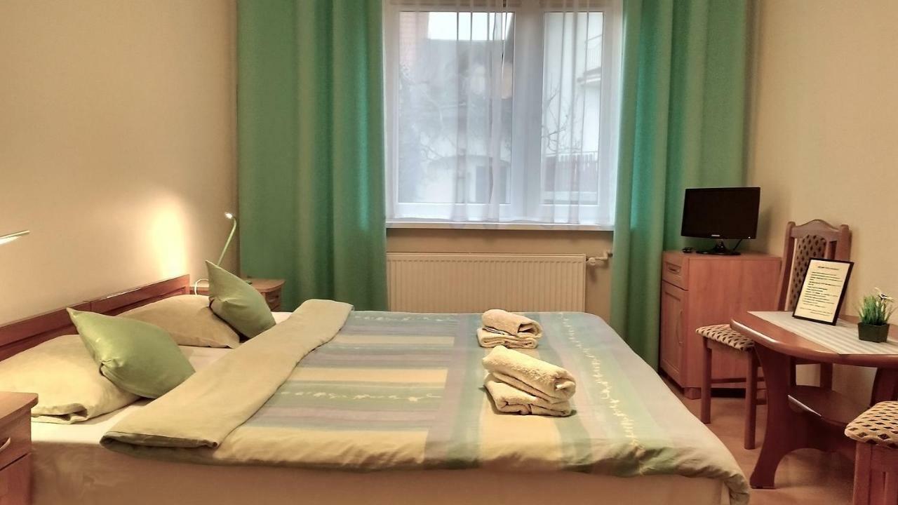 Pod Jarzebina Apartment Stary Toruń Екстериор снимка